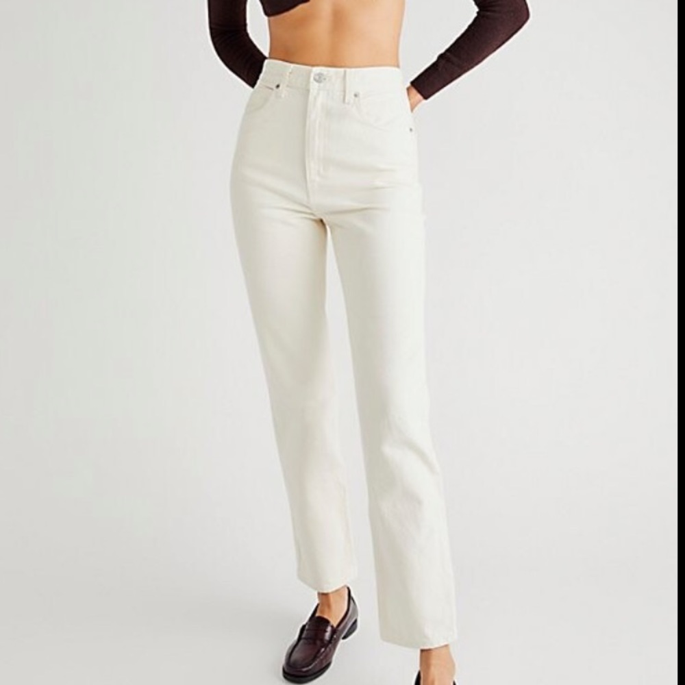 NEW Levi’s women’s high slim straight jeans-size 26